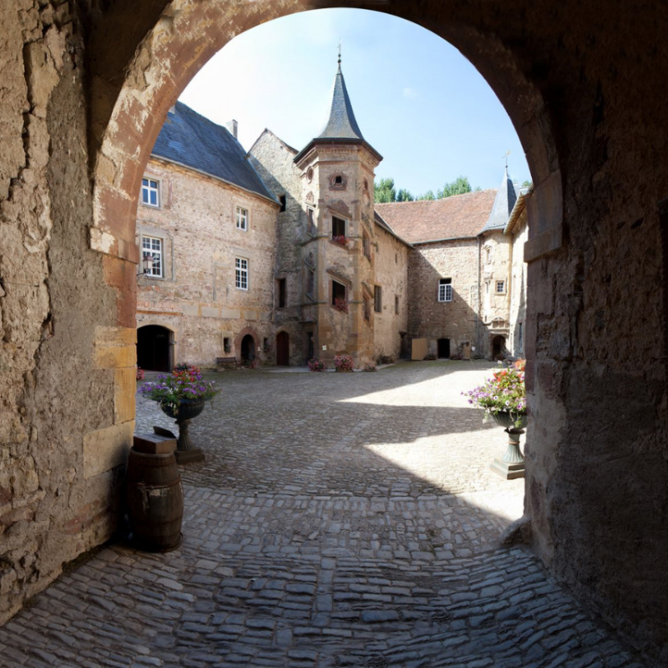 One-Day Escape Box Moselle – New 2025 Edition | MOSL